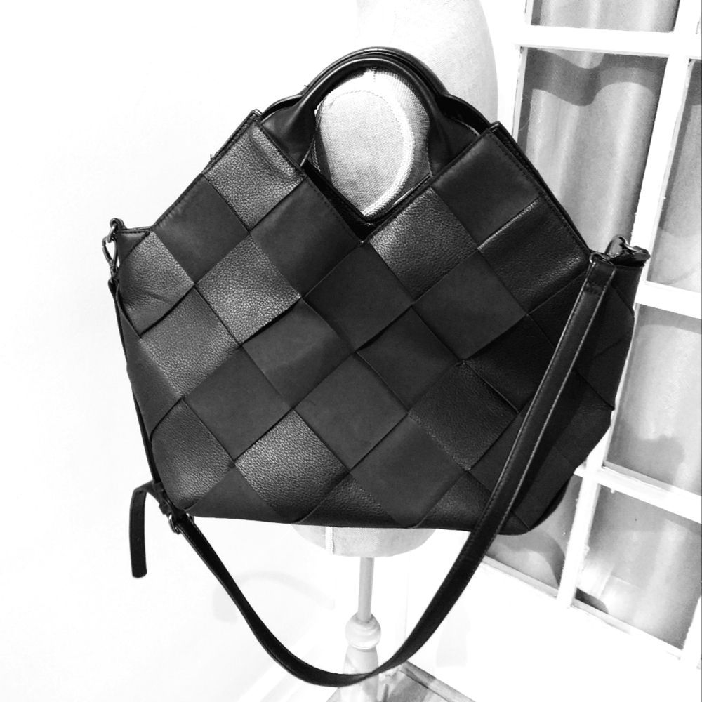 WOVEN tote bag